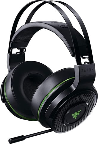 Razer thresher vs best sale turtle beach stealth 700